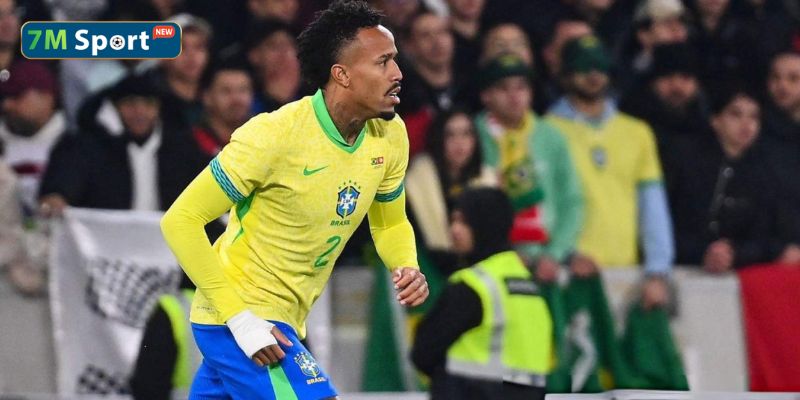 Éder Militao, 28 tuổi, bị chấn thương gân khoeo trái. Éder Militao, 28 tuổi, bị chấn thương gân khoeo trái.